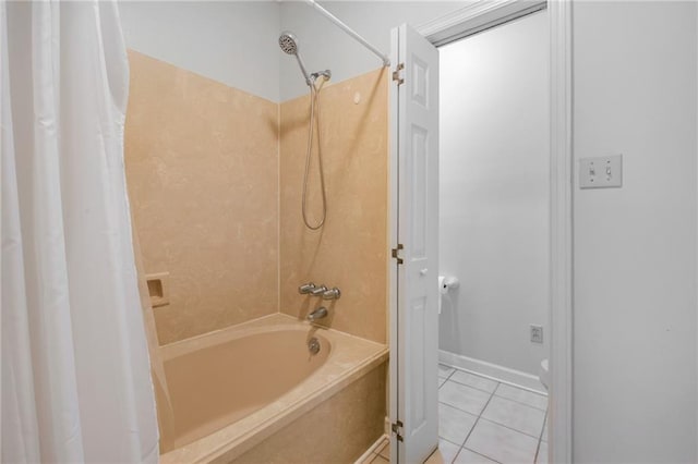 109 Topsl Dr Unit 109, Mandeville, LA 70448 - full bathroom featuring shower / tub combo with curtain and tile patterned flooring