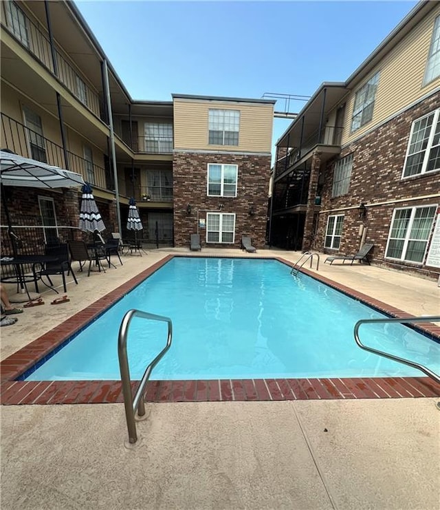 3320 N Arnoult Rd Unit 239, Metairie, LA 70002 - community pool featuring a patio area