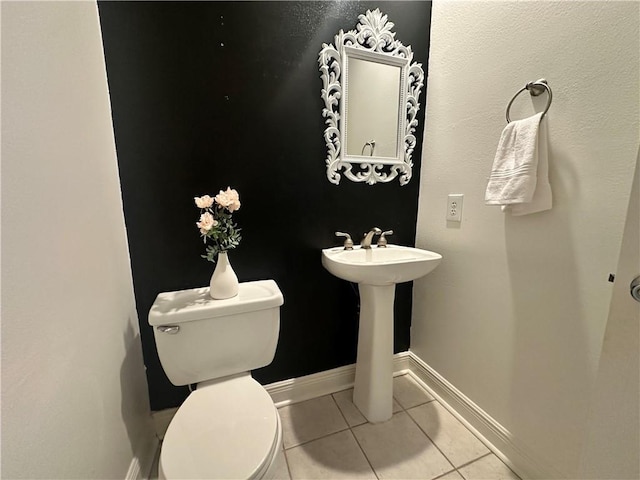 2004 Dierdorff Ct, Slidell, LA 70461 - bathroom featuring toilet and tile patterned floors
