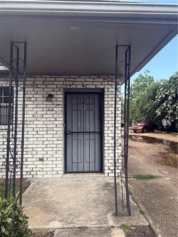 3112 Phoenix St Unit D, Kenner, LA 70065 - entrance to property with brick siding