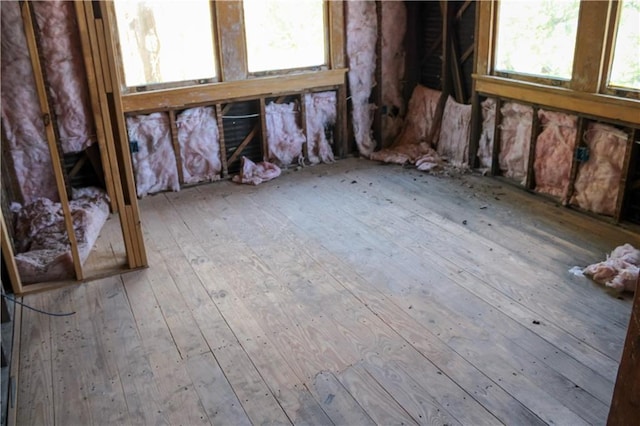 3435 Louisiana Avenue Parkway, New Orleans, LA 70115 - unfurnished room featuring wood-type flooring