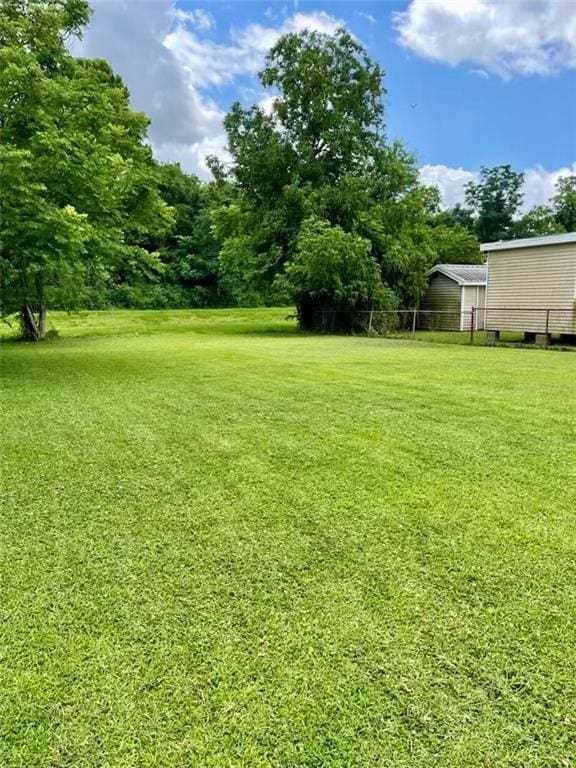 519 Center St, Arabi, LA 70032