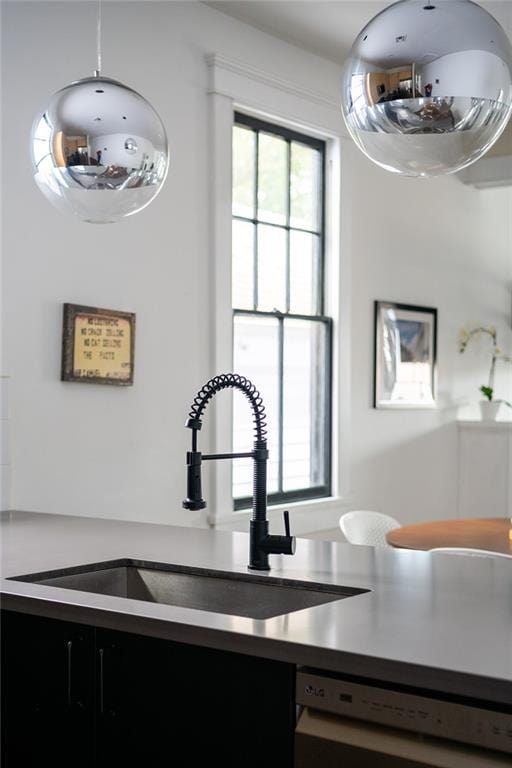 1039-41 Poland Ave, New Orleans, LA 70117 - kitchen featuring dishwasher and a sink