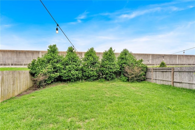 5756 Warrington Dr, New Orleans, LA 70122 - view of fenced backyard