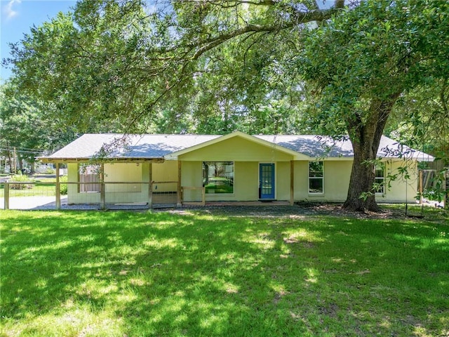2549 Villere St, Mandeville, LA 70448 - view of front facade featuring a front yard