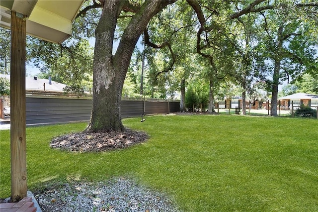 2549 Villere St, Mandeville, LA 70448 - view of yard
