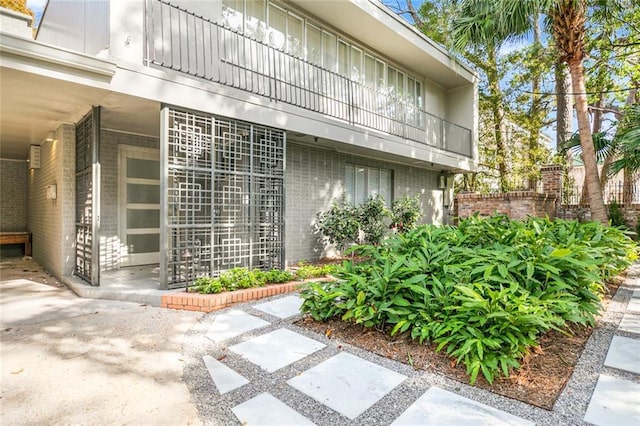 5721 St Charles Ave, New Orleans, LA 70115 - photo 2