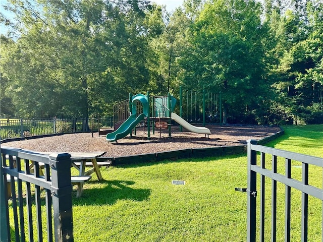 89 Catalpa Trce, Covington, LA 70433 - view of community jungle gym