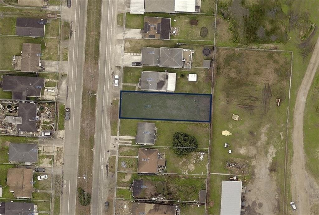 1832 Shirley Dr, New Orleans, LA 70114