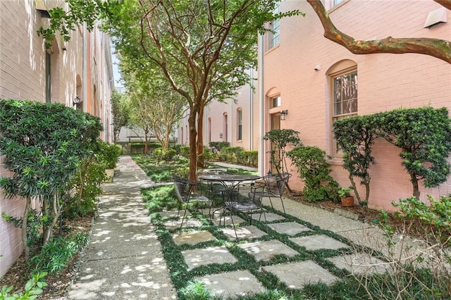 1230 Antonine St, New Orleans, LA 70115 - view of patio with outdoor dining space