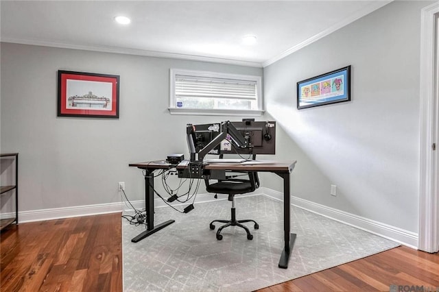 432 Emerald St, New Orleans, LA 70124 - office space featuring ornamental molding, wood finished floors, and recessed lighting