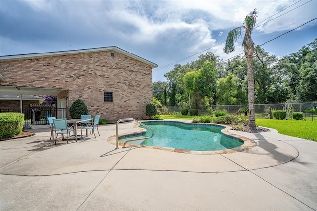 119 Gondrella Dr, Belle Chasse, LA 70037 - view of swimming pool with a patio