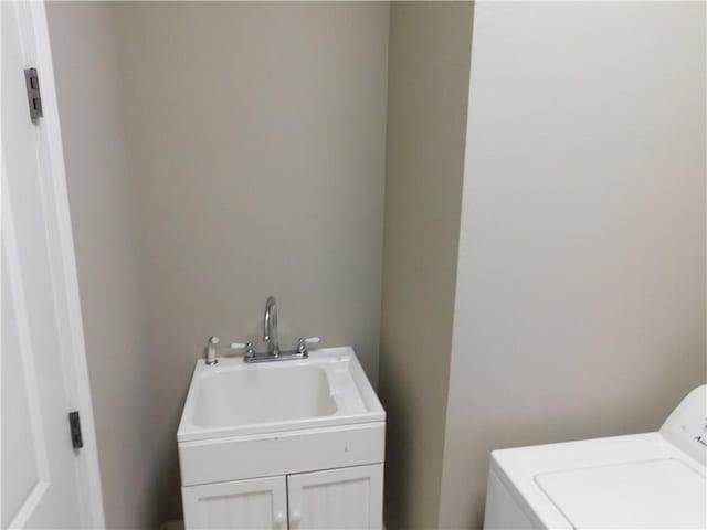 22 Davis Blvd, Jefferson, LA 70121 - washroom with washer / clothes dryer