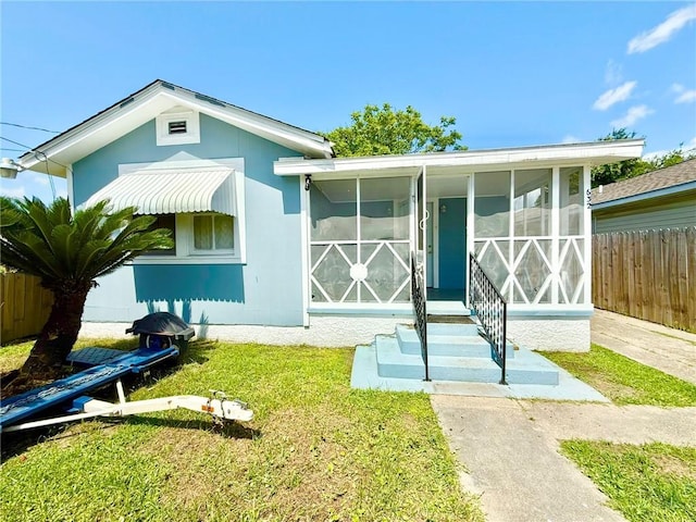 632 Eiseman St, Marrero, LA 70072 - view of front of home featuring a sunroom