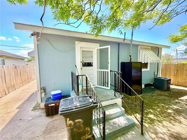 632 Eiseman St, Marrero, LA 70072 - view of outbuilding