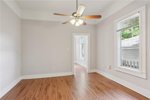 81214 Eliza St, New Orleans, LA 70114 - spare room featuring light wood finished floors and a ceiling fan