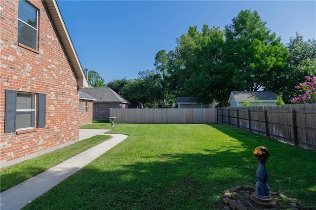 319 Red Maple Dr, Mandeville, LA 70448 - view of fenced backyard