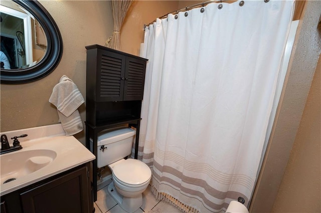 157 Barnes Ct, Gretna, LA 70056 - bathroom with vanity, tile patterned flooring, and a shower with curtain