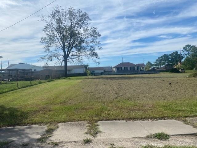 606 Chalmette Ave, Chalmette, LA 70043 - photo 1