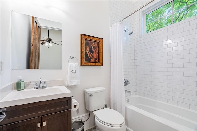 2546 Onzaga St, New Orleans, LA 70119 - full bath featuring vanity, ceiling fan, and shower / bathtub combination with curtain