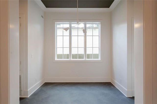 209 Avenue E Ave E, Metairie, LA 70005 - empty room with plenty of natural light