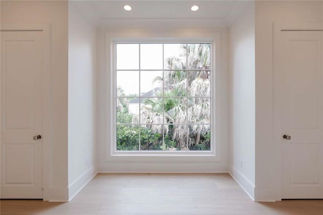 209 Avenue E Ave E, Metairie, LA 70005 - detailed view of recessed lighting and wood finished floors