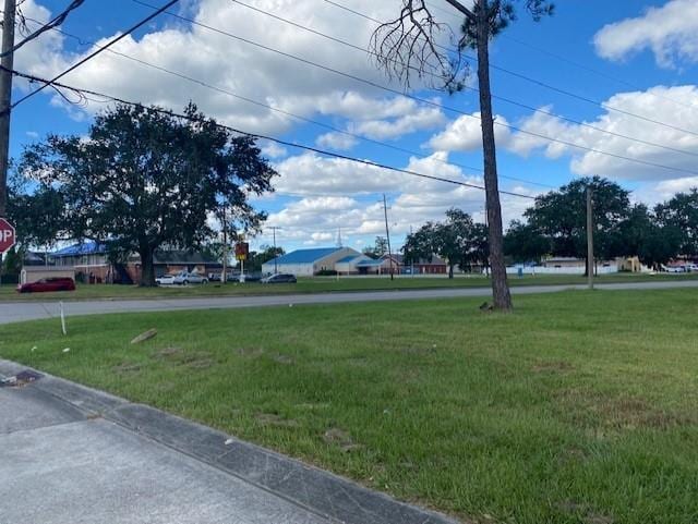 2604 Guerra Dr, Violet, LA 70092