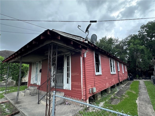 171416 Independence St, New Orleans, LA 70117 - view of front of home with entry steps