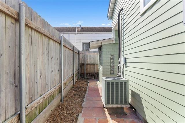 4718 Constance St, New Orleans, LA 70115 - photo 13