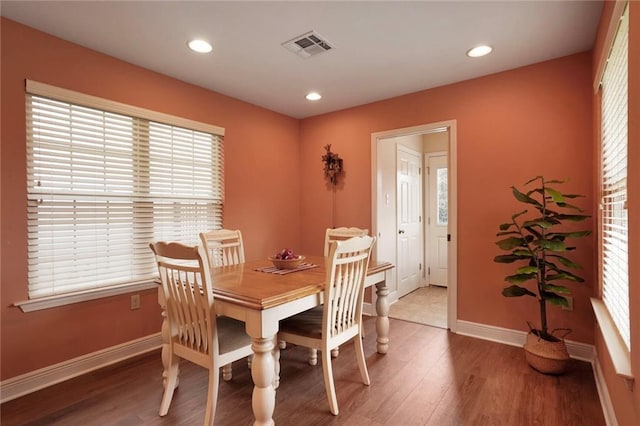 4740 Avron Blvd, Metairie, LA 70006 - dining area with wood finished floors and recessed lighting