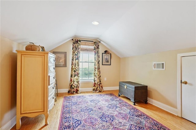 626 Independence St, New Orleans, LA 70117 - bonus room featuring light wood-type flooring and vaulted ceiling