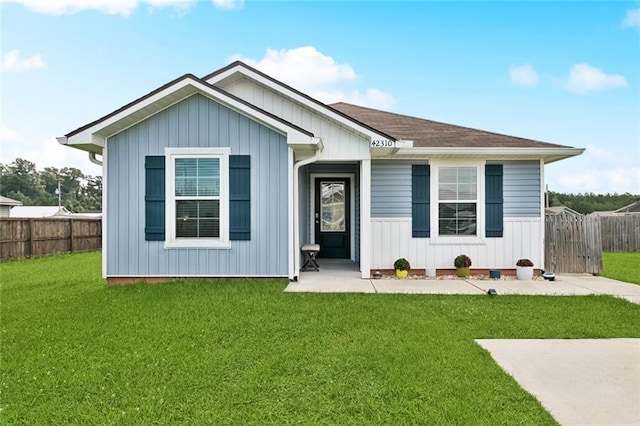 42310 Andrea Ln, Ponchatoula, LA 70454 - view of front of house featuring a shingled roof