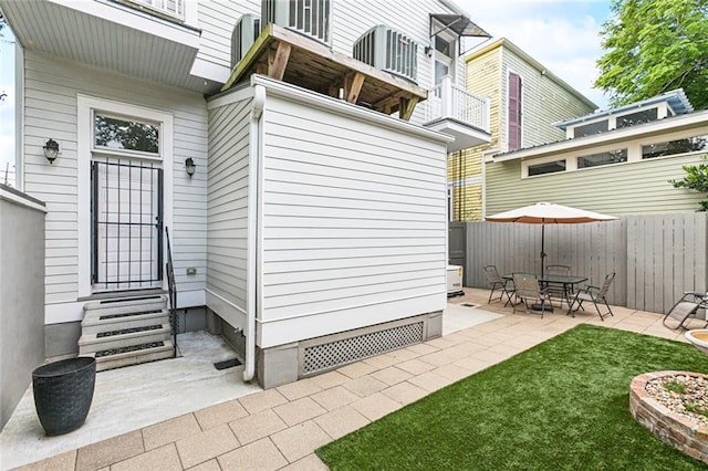4532-34 Chestnut St, New Orleans, LA 70115 - view of exterior entry featuring a patio