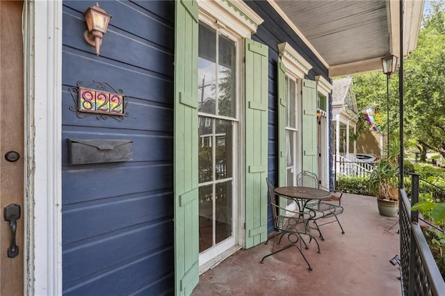 820-22 N Salcedo St, New Orleans, LA 70119 - view of covered porch