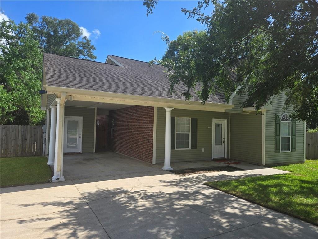 44153 Wedgewood Ct, Hammond, LA 70403 - photo 1