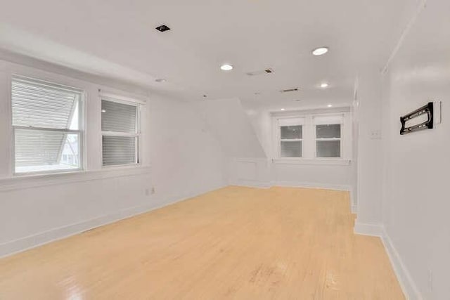 419 W William David Pkwy, Metairie, LA 70005 - empty room featuring recessed lighting and light wood-type flooring