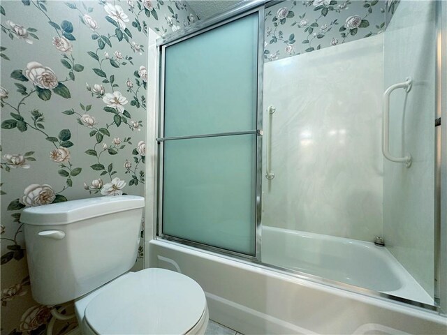 118 Golden Pheasant Dr, Slidell, LA 70461 - bathroom with wallpapered walls and enclosed tub / shower combo