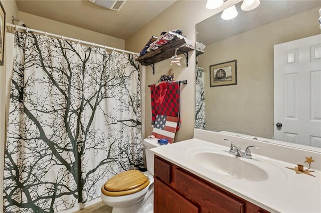 17126 Beacon St, Ponchatoula, LA 70454 - bathroom with vanity and curtained shower