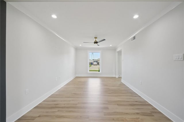 3101 Lake Trail Dr, Metairie, LA 70003 - unfurnished room with a ceiling fan, ornamental molding, light wood-style floors, and recessed lighting