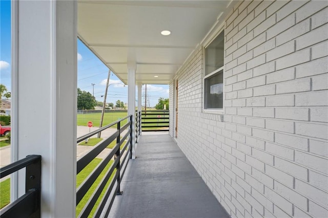 3101 Lake Trail Dr, Metairie, LA 70003 - view of balcony