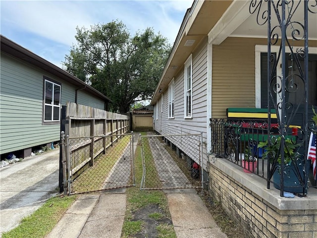 863032 Pritchard Pl, New Orleans, LA 70118 - photo 5