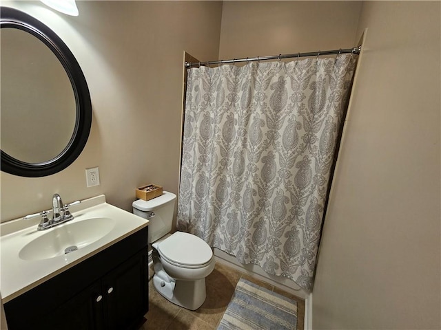 181 Latigue Rd, Avondale, LA 70094 - bathroom with vanity, tile patterned flooring, and shower / bath combo
