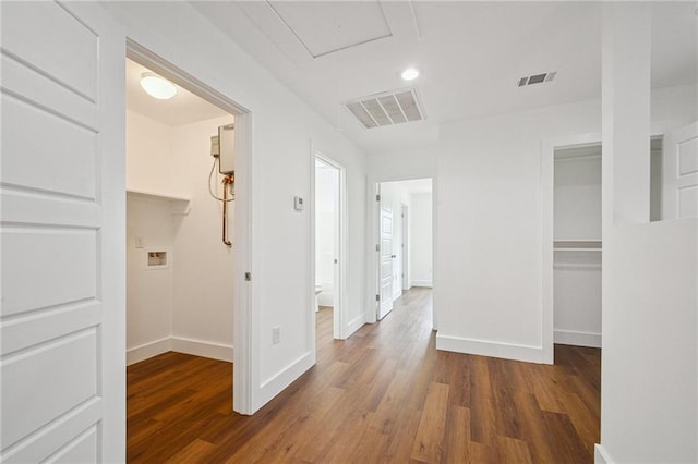 3304 Metropolitan St, New Orleans, LA 70126 - hall with wood finished floors and recessed lighting
