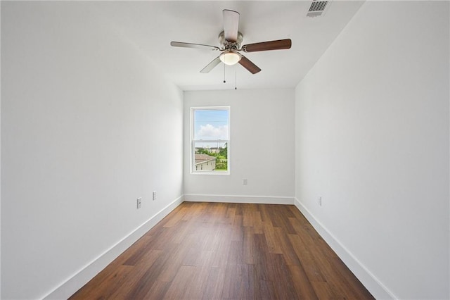 3304 Metropolitan St, New Orleans, LA 70126 - unfurnished room featuring dark wood finished floors and a ceiling fan