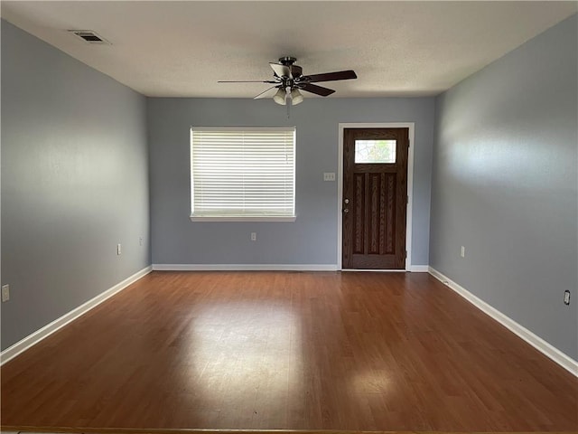 2712 Dauterive Dr, Chalmette, LA 70043 - entrance foyer featuring wood finished floors and a ceiling fan