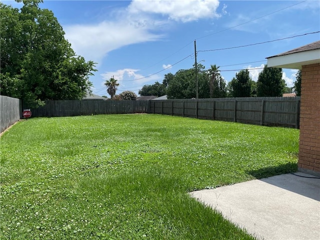 2712 Dauterive Dr, Chalmette, LA 70043 - view of fenced backyard