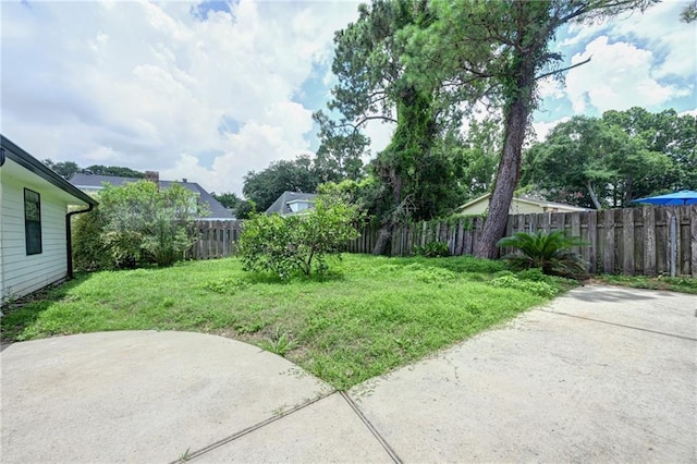 4043 S Inwood Ave, New Orleans, LA 70131 - fenced backyard featuring a patio area