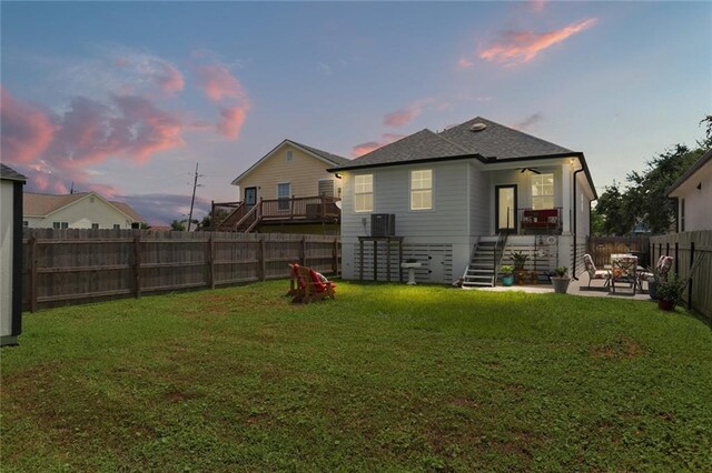 5740 Warrington Dr, New Orleans, LA 70122 - photo 15