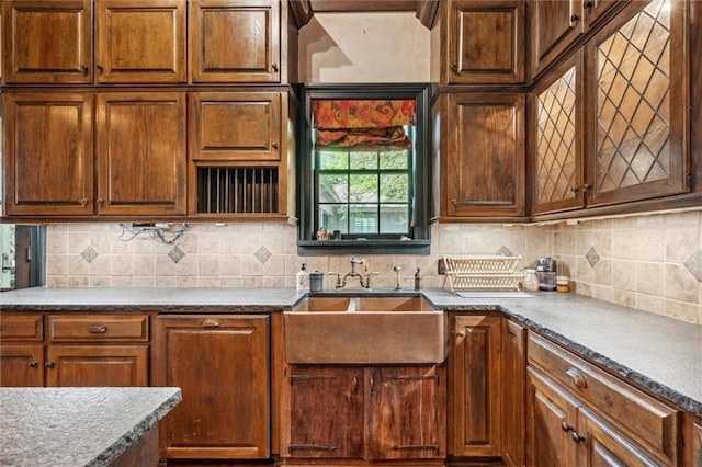 266 Wpa Rd, Ms, MS 39459 - kitchen featuring a sink and backsplash