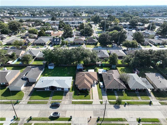 1139 Nursery Ave, Metairie, LA 70005 - aerial view of property and surrounding area featuring nearby suburban area